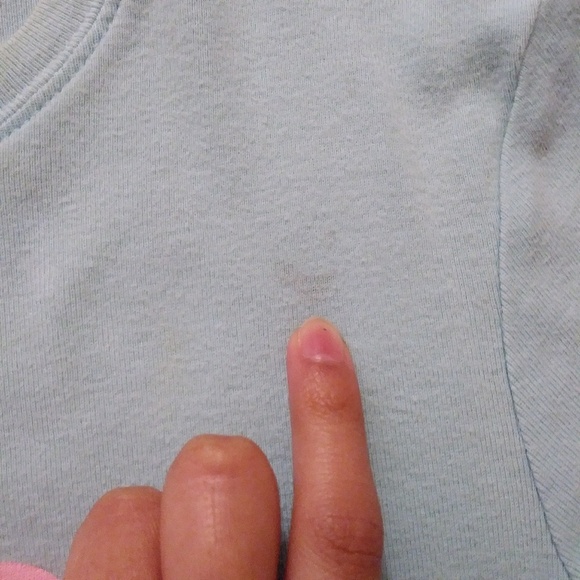 Old Navy "I ❤ MOM" Tees - Picture 8 of 8